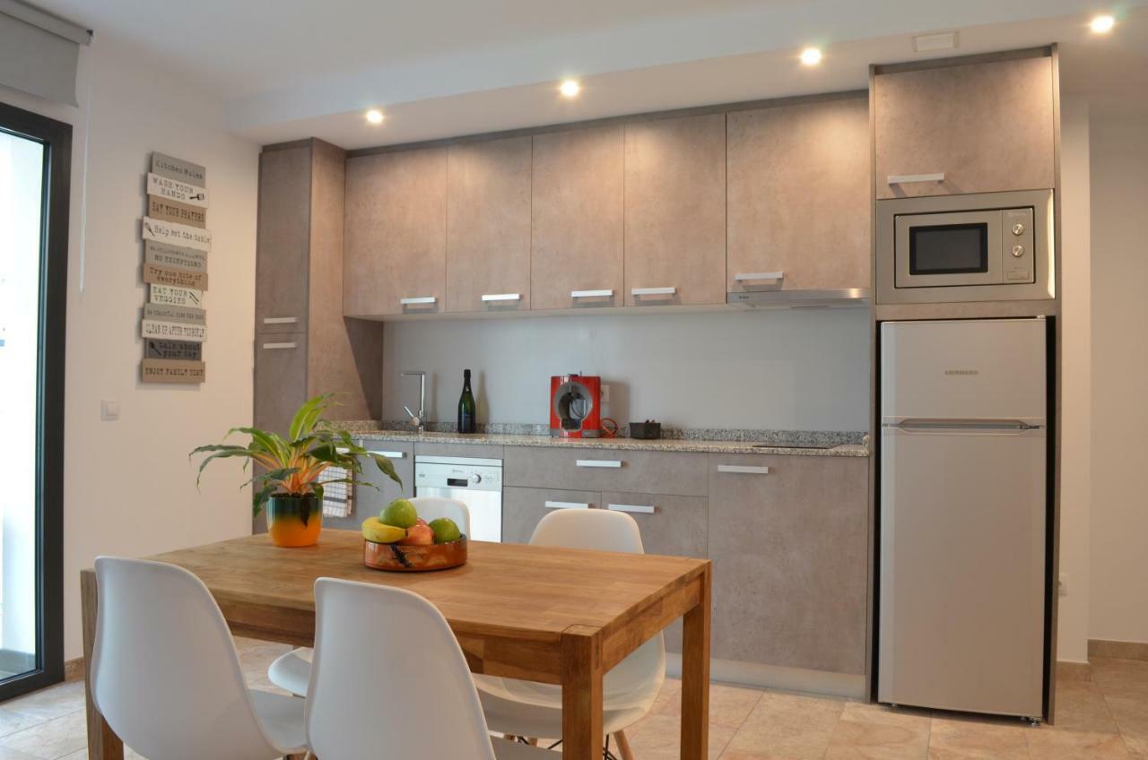 Arkadia Apartaments 2.1 Roses Eksteriør bilde
